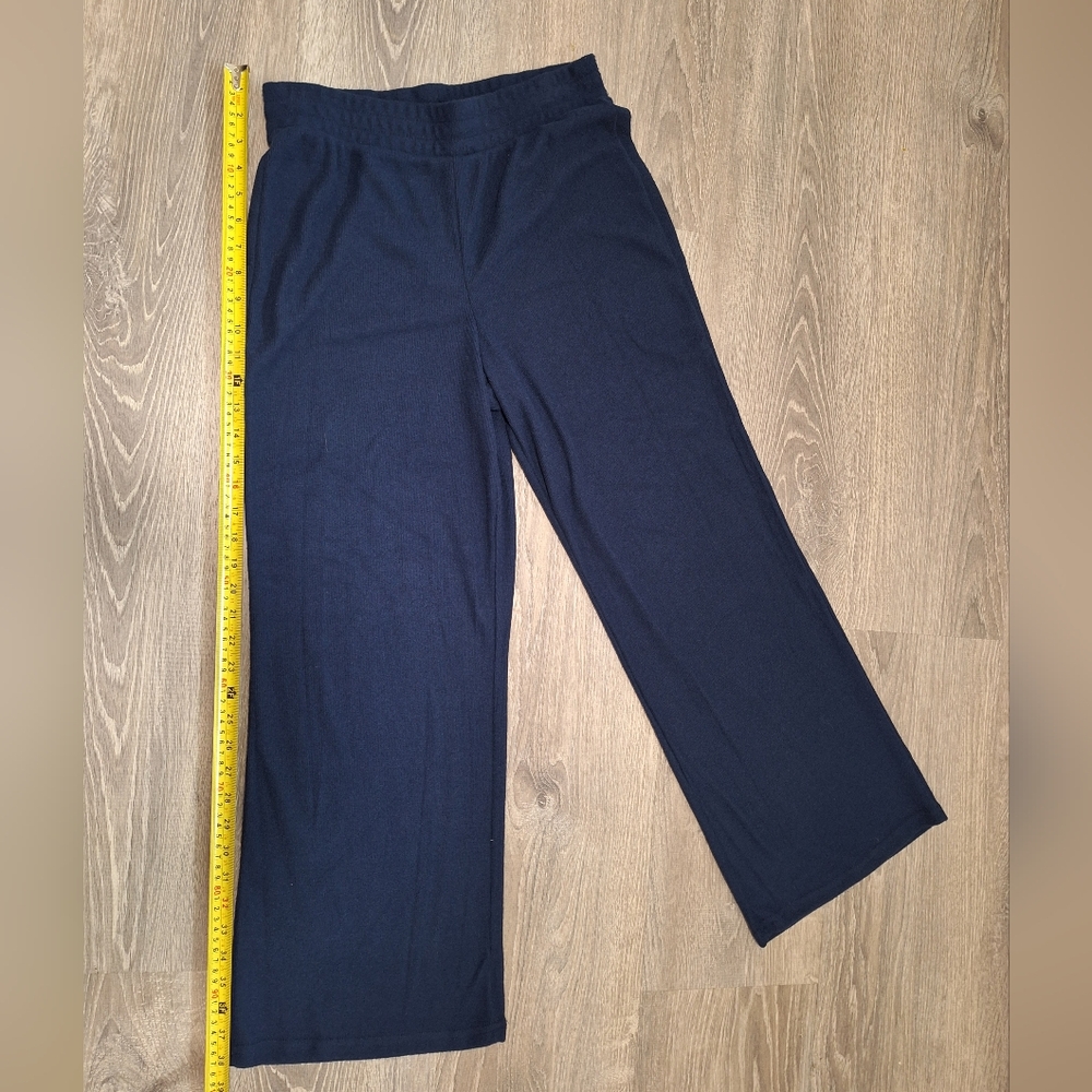 Wild Skye Navy Soft & Cozy Lounge Pants – Size M